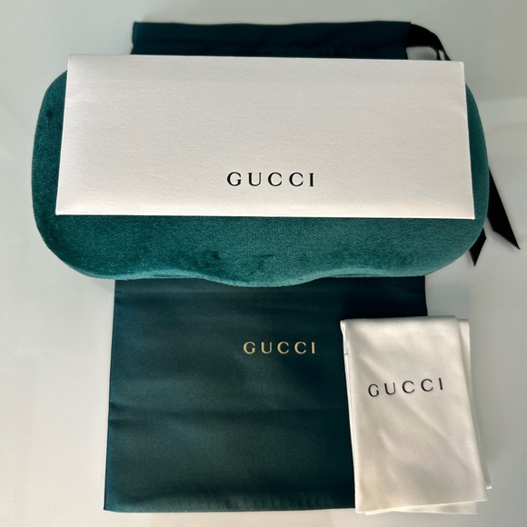 Gucci 52mm Slim Rectangular Sunglasses in Black with Pearl Interior- GG0516S 001 - Picture 8 of 11